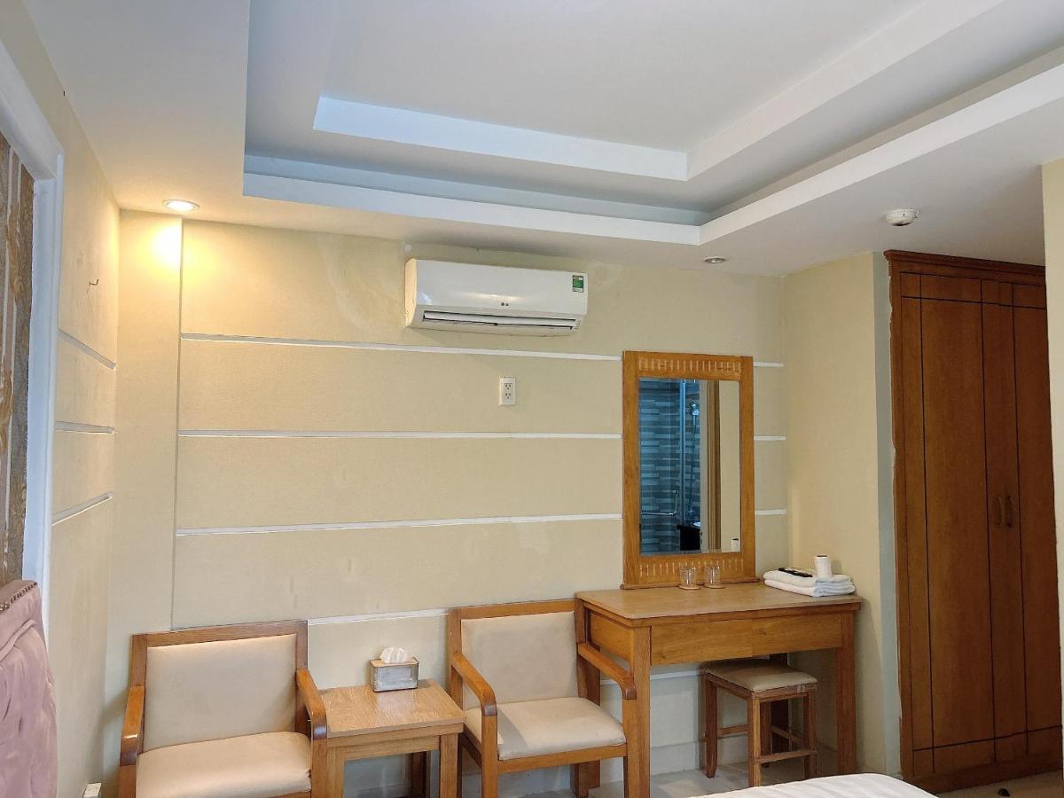 Royal Hotel مدينة هوشي منه المظهر الخارجي الصورة